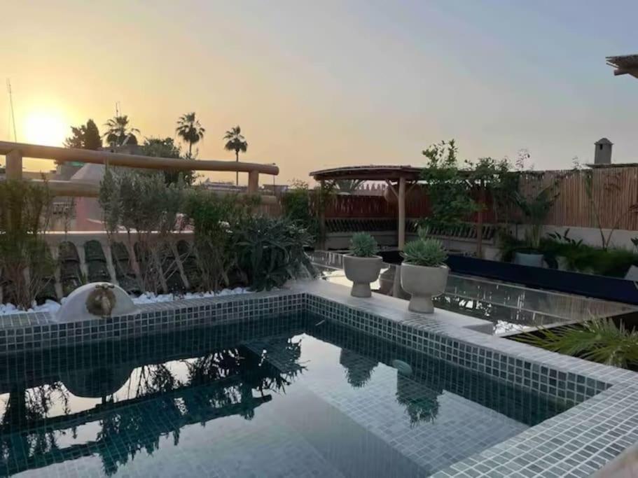 Riad Ptit Kech, Bassin Terrasse - Petits Dejeuners Marraquexe Exterior foto