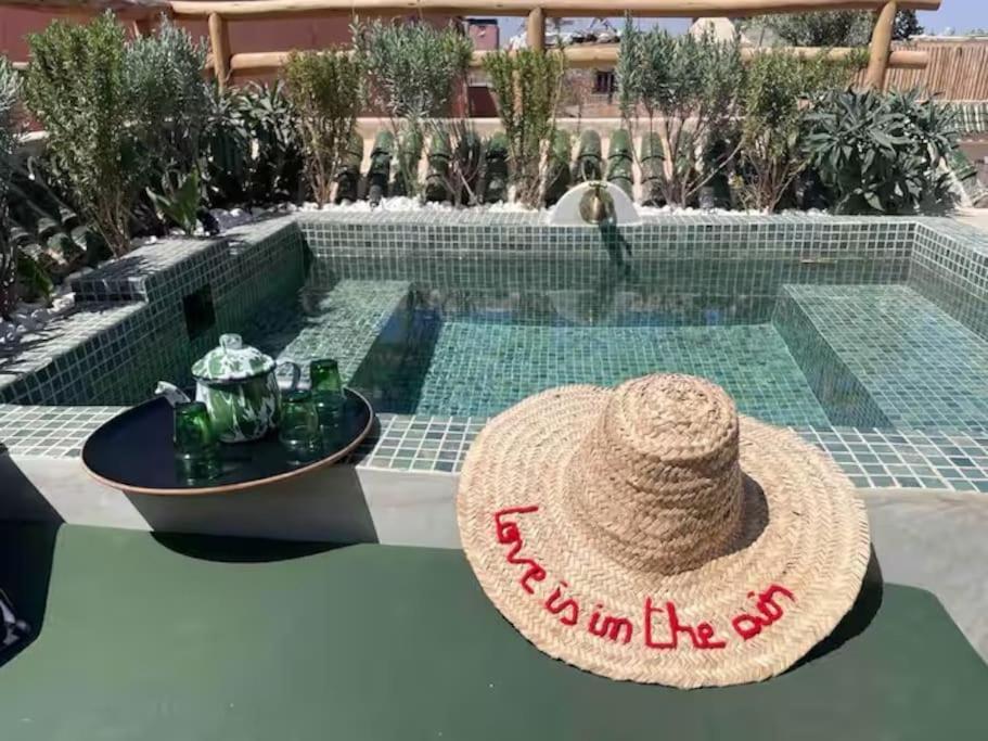 Riad Ptit Kech, Bassin Terrasse - Petits Dejeuners Marraquexe Exterior foto