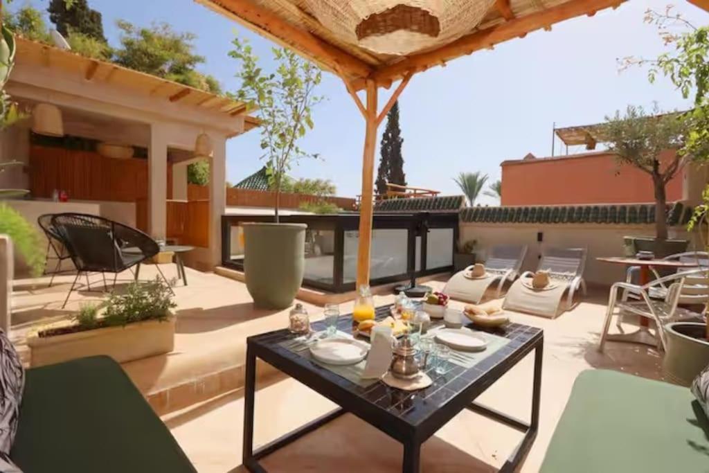 Riad Ptit Kech, Bassin Terrasse - Petits Dejeuners Marraquexe Exterior foto